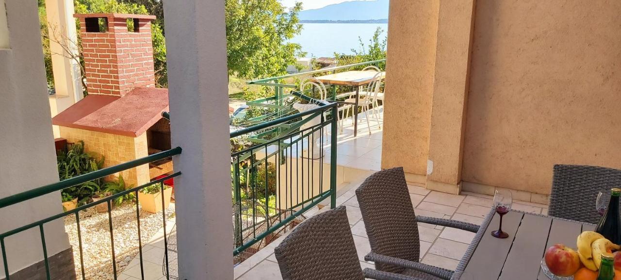 Apartmani Andrija Živogošće エクステリア 写真
