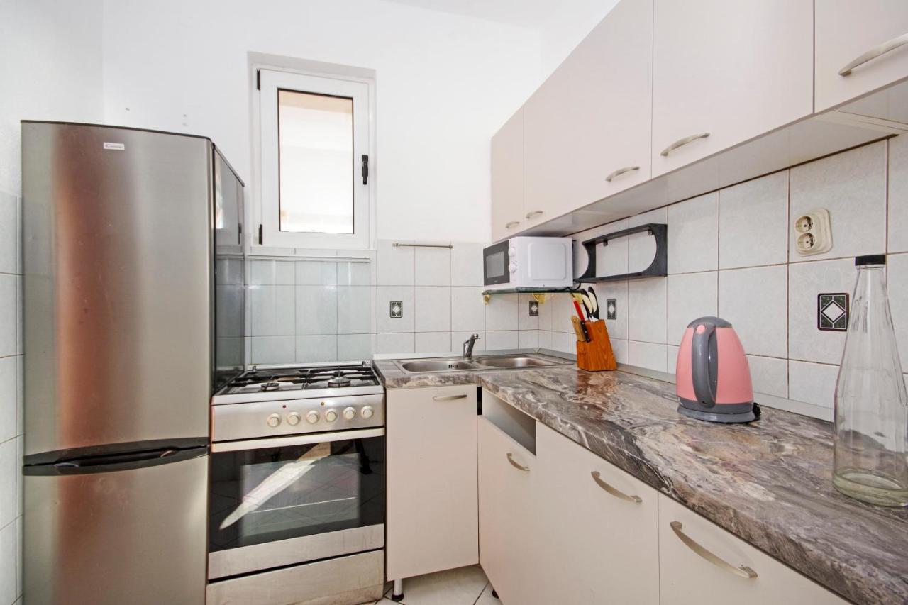 Apartmani Andrija Živogošće エクステリア 写真