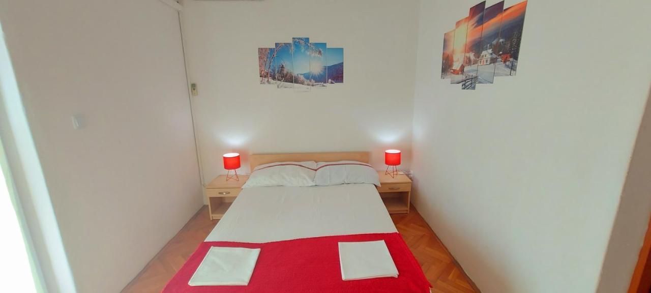 Apartmani Andrija Živogošće エクステリア 写真