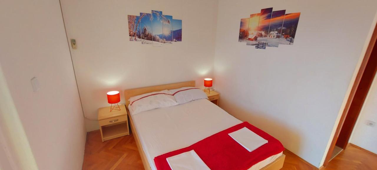 Apartmani Andrija Živogošće エクステリア 写真
